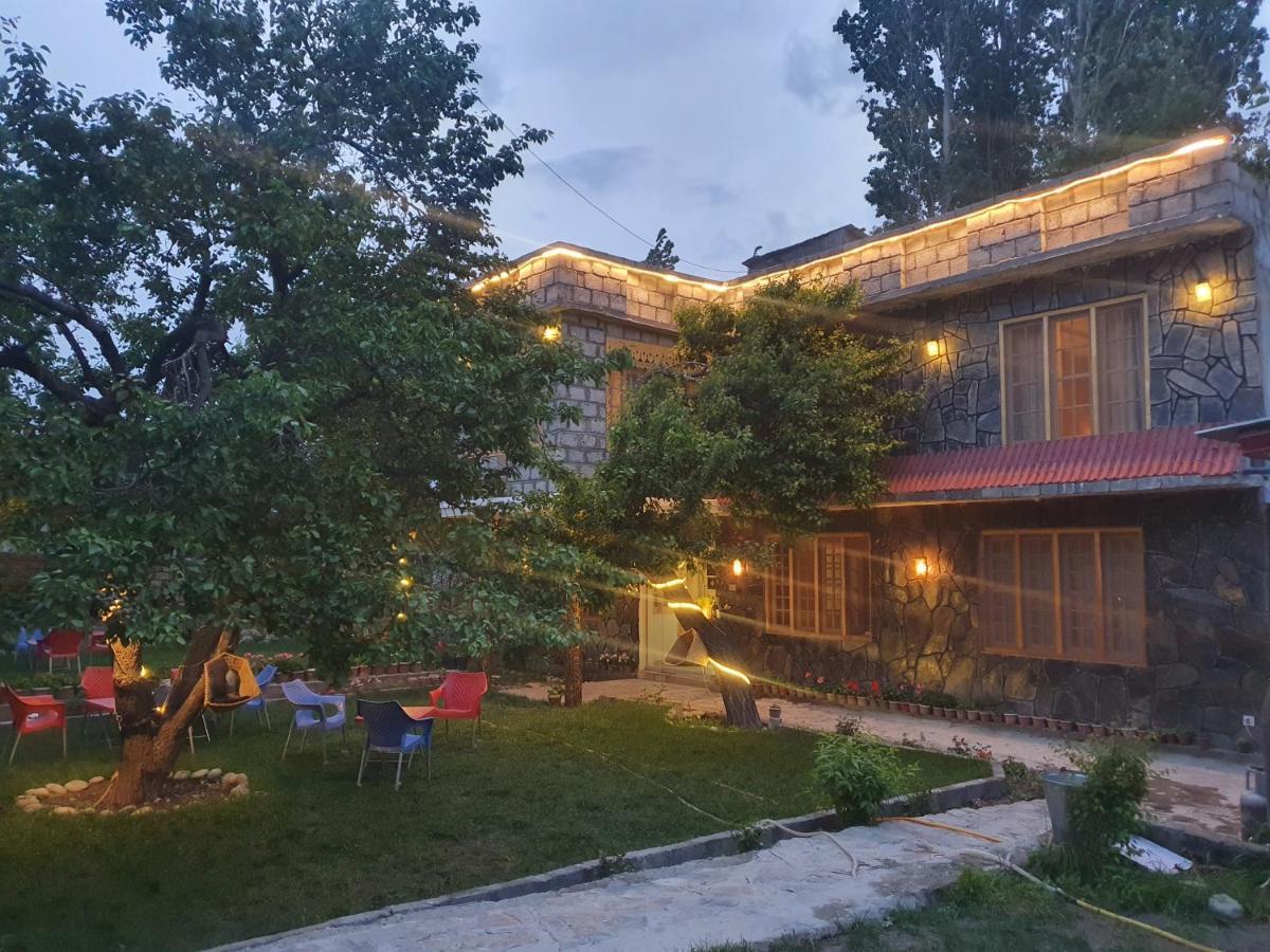 Sehrish Guest House סקרדו מראה חיצוני תמונה